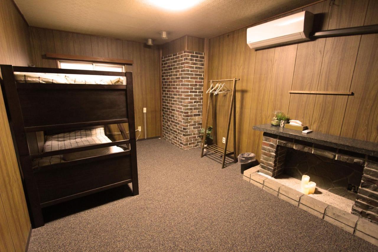 Hibari House Hostel Okayama Bagian luar foto